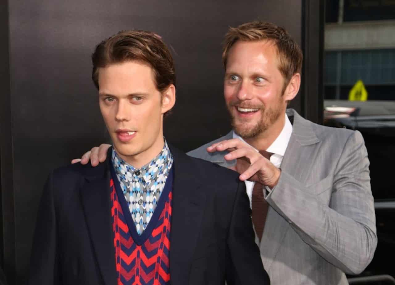 IT: Alexander Skarsgard “terrorizza” il fratello Bill alla premiere del film