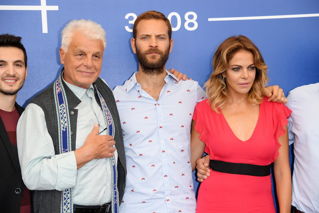 Il cast di Suburra – La serie a Venezia 74; Michele Placido: “la tv italiana deve cambiare”