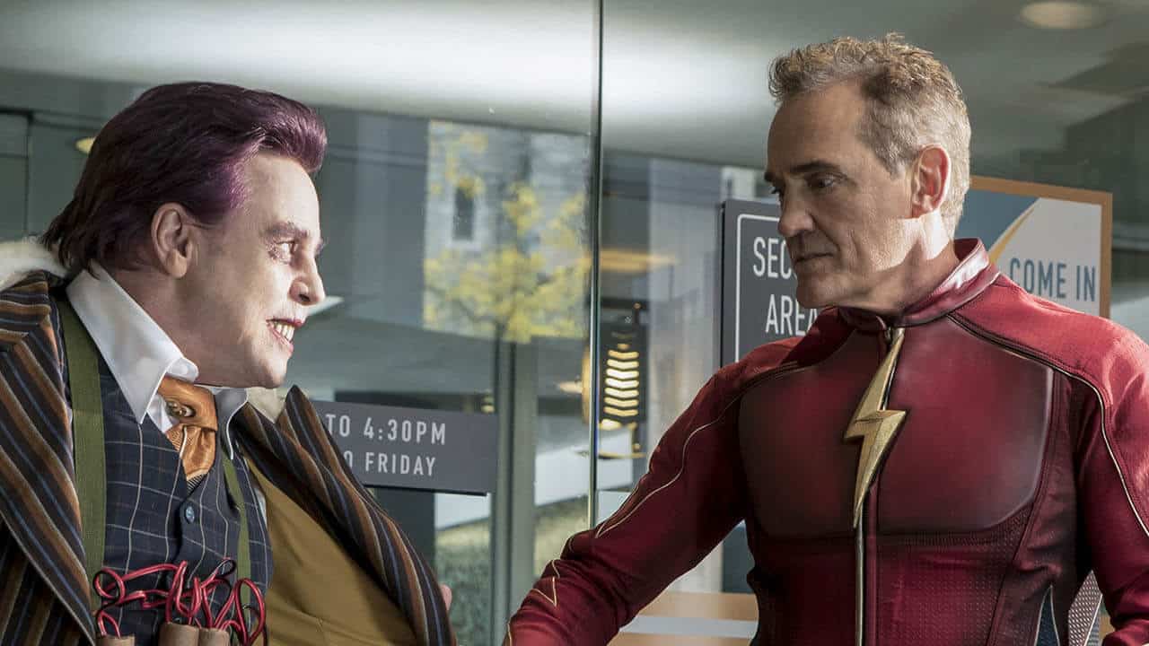 The Flash: John Wesley Shipp vuole lavorare con Victor Garber