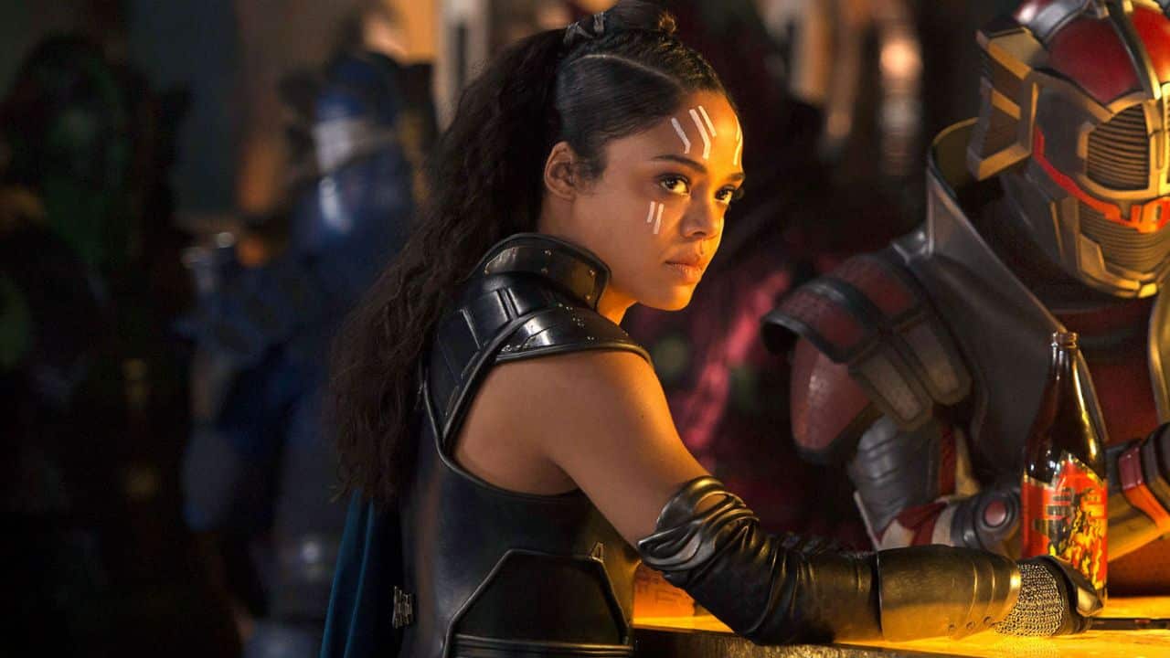 Thor: Ragnarok – Il Dio del Tuono riunisce la squadra nel nuovo spot TV