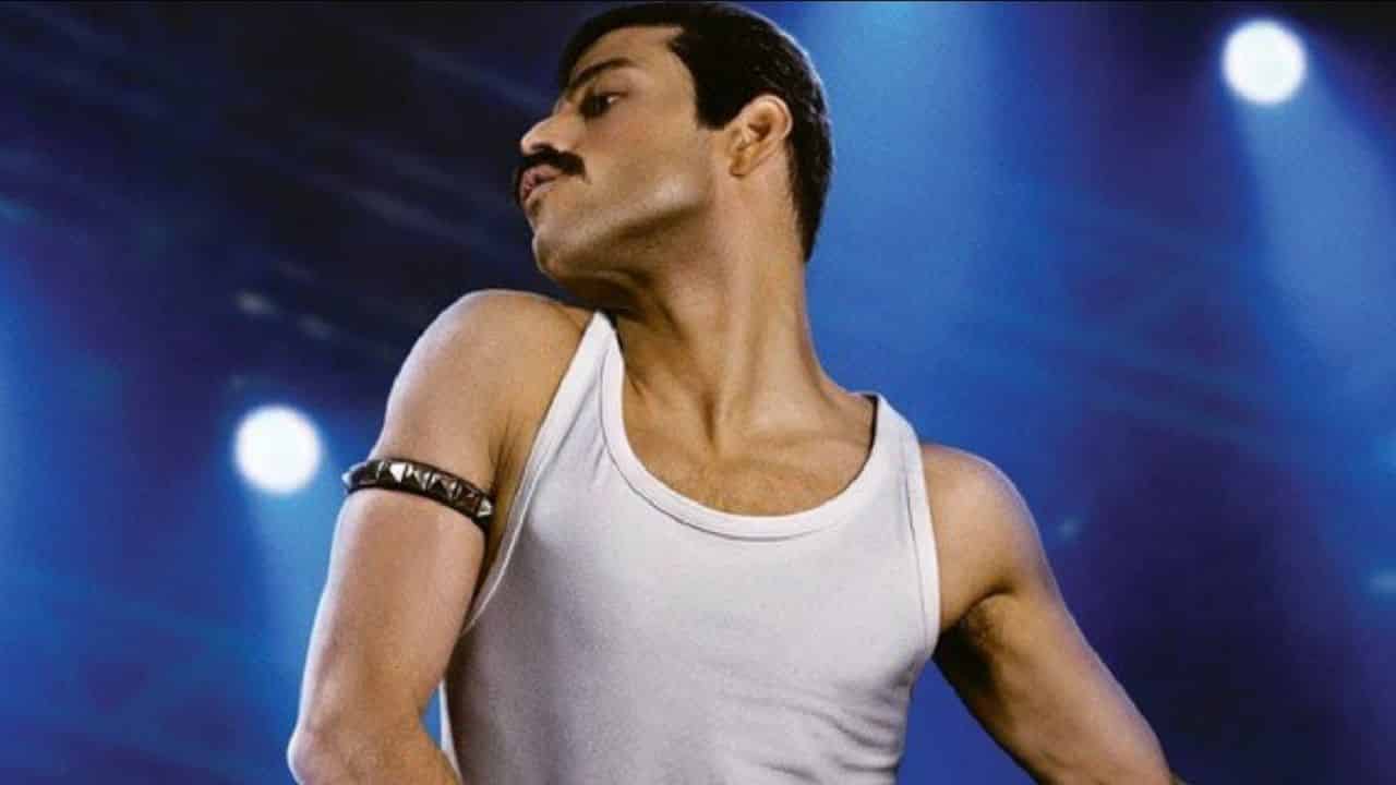 Bohemian Rhapsody: Rami Malek in posa nella nuova foto del biopic