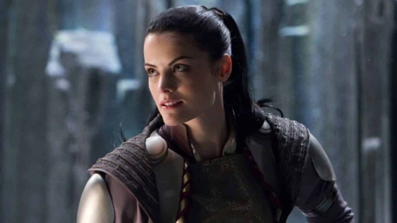 Jaimie Alexander spiega l’assenza di Lady Sif in Thor: Ragnarok