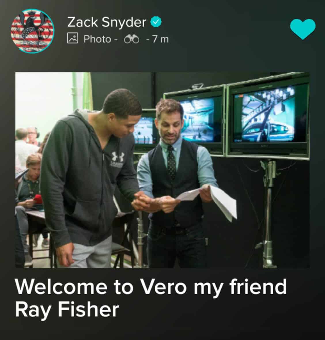 ray fisher zack snyder foto set