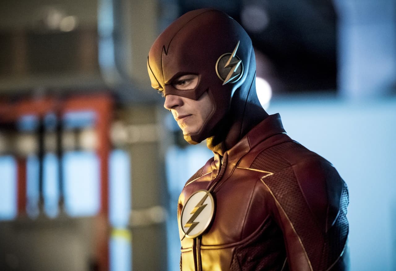 The Flash 4×02 – il nuovo costume di Barry Allen nelle foto da Mixed Signals