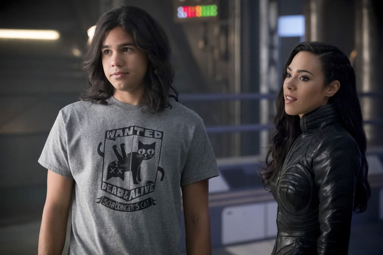 The Flash – stagione 4: Cisco pensa a Bulbasaur nella nuova clip