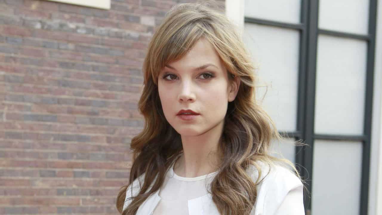 Quello che non uccide: Sylvia Hoeks (Blade Runner 2049) nel cast