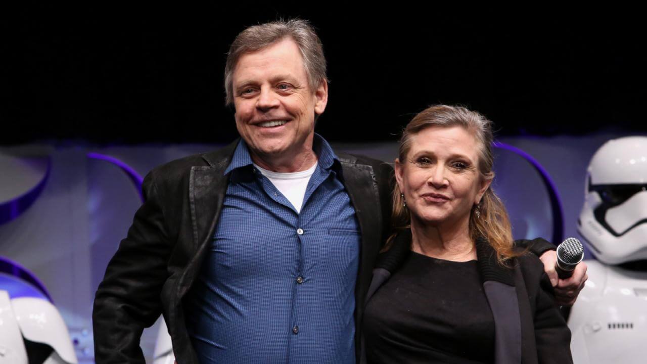 Mark Hamill augura un Happy Thanksgiving alla compianta Carrie Fisher