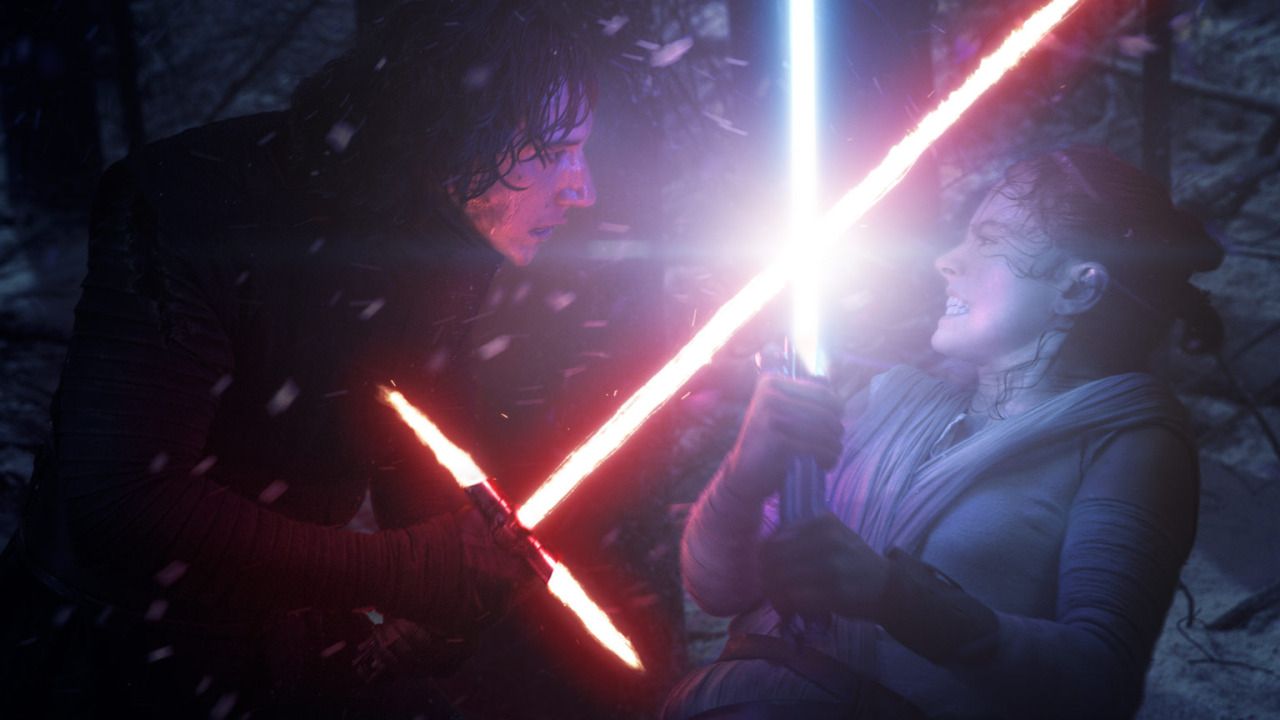 Star Wars: Gli ultimi Jedi – Rey e Kylo Ren nei nuovi motion poster