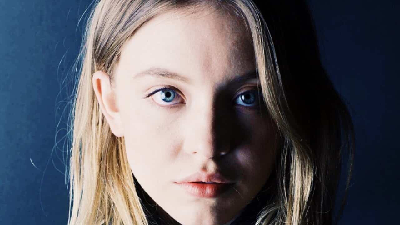 The Handmaid’s Tale 2: Sydney Sweeney tornerà nella seconda stagione