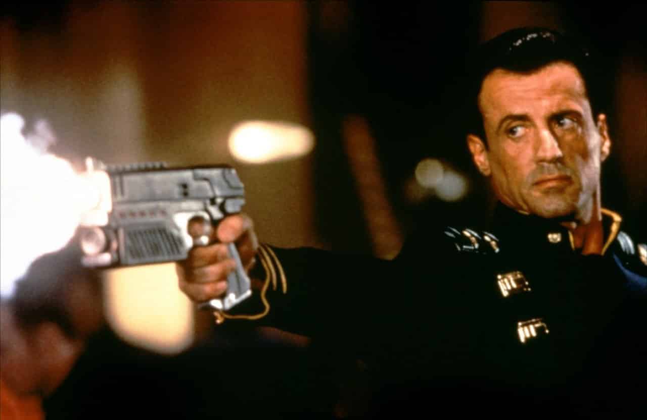 Dredd – La legge sono io: il film con Sylvester Stallone arriva in Blu-Ray
