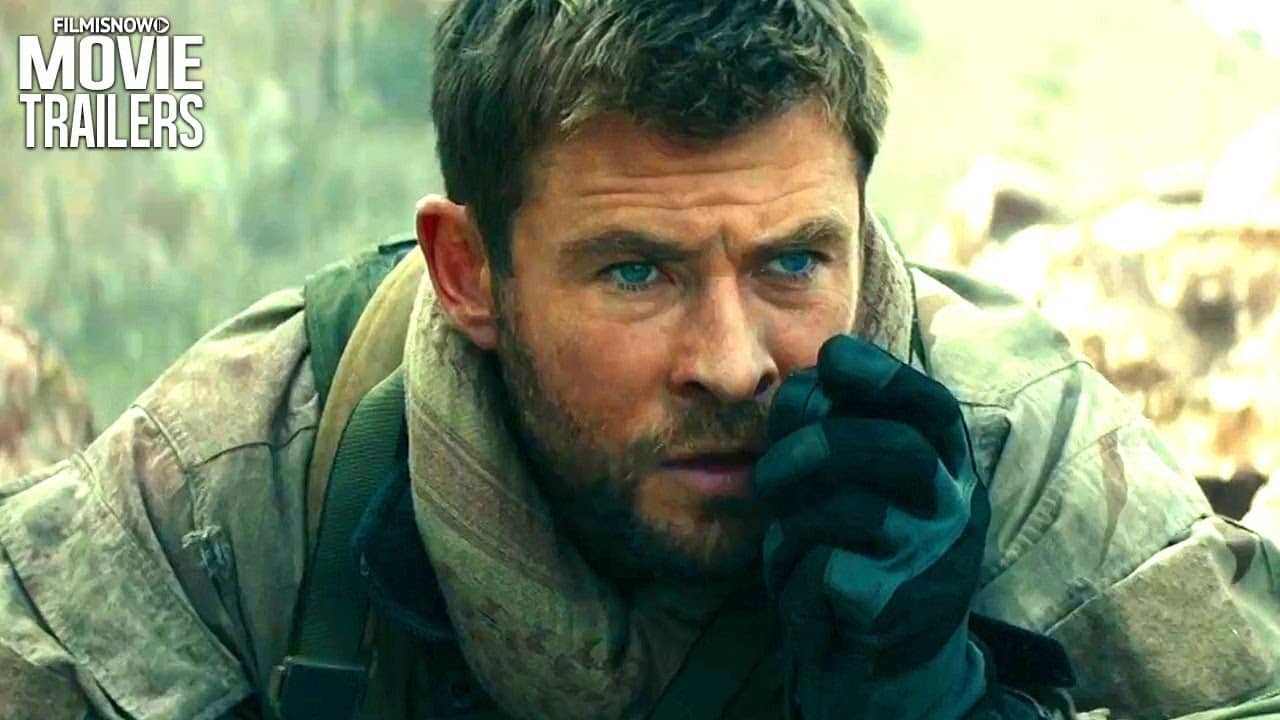 12 Strong: Chris Hemsworth combatte il terrorismo nel nuovo trailer