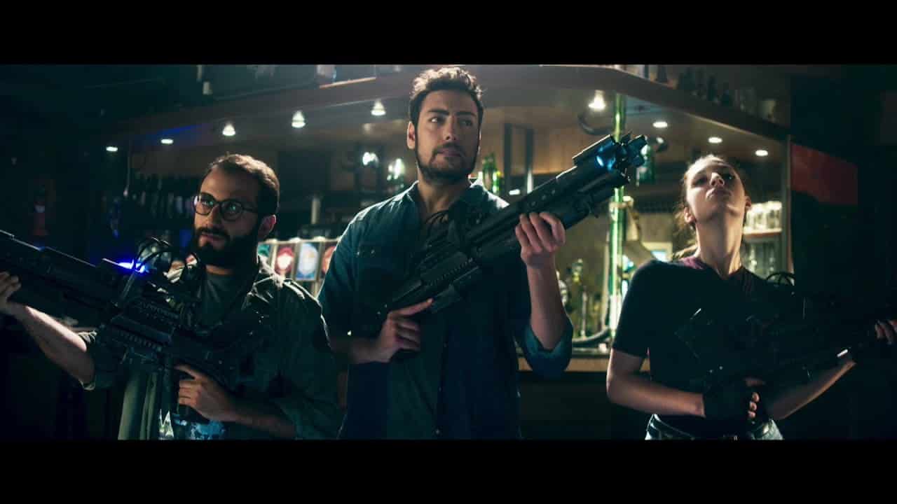 I fucili sono carichi nella nuova clip di Addio Fottuti Musi Verdi