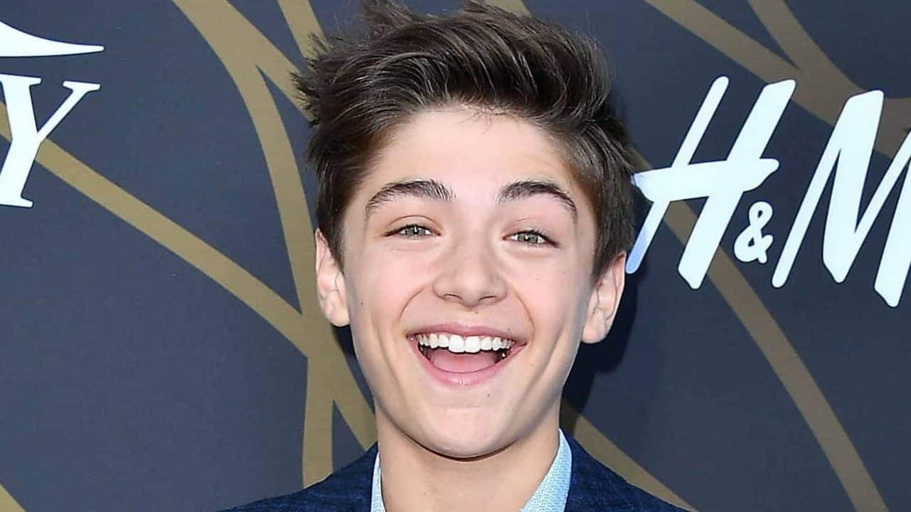 Shazam!: Asher Angel sarà Billy Batson nel film DC