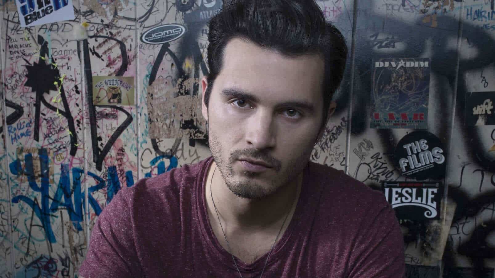 Blue Book: Michael Malarkey nella serie sugli UFO di Robert Zemeckis