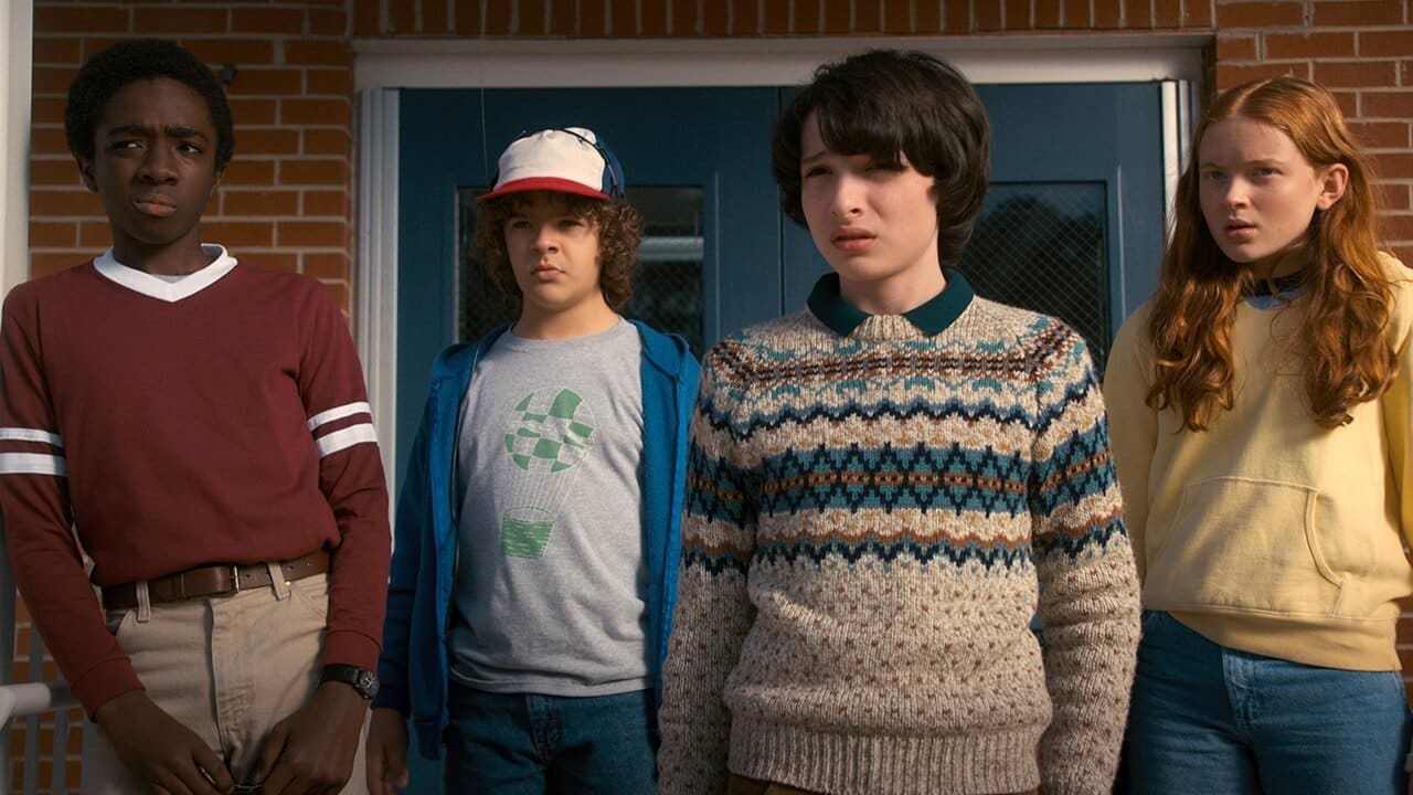 Stranger Things: Netflix rinnova la serie per una terza stagione