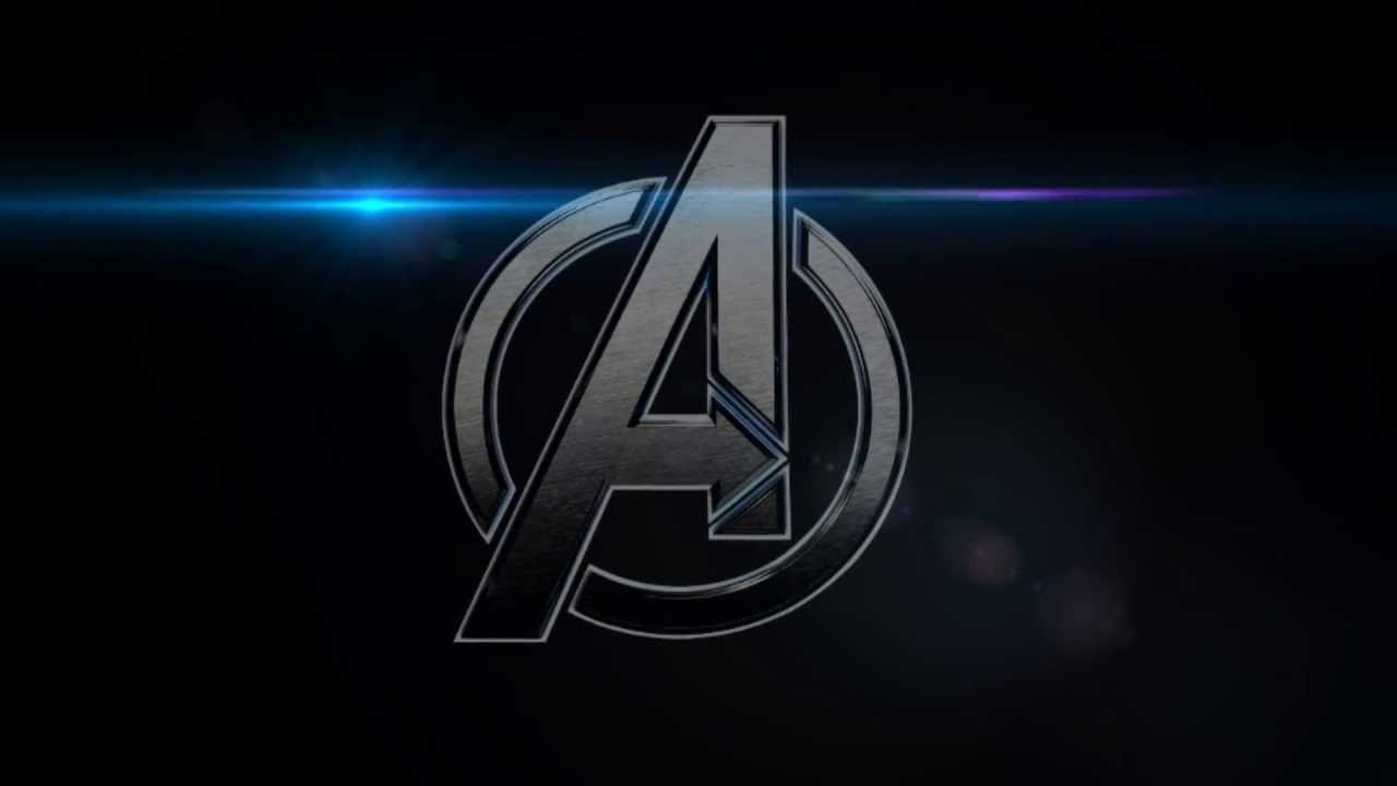 Avengers 4: il logo del team nella foto dal set con Robert Downey Jr.