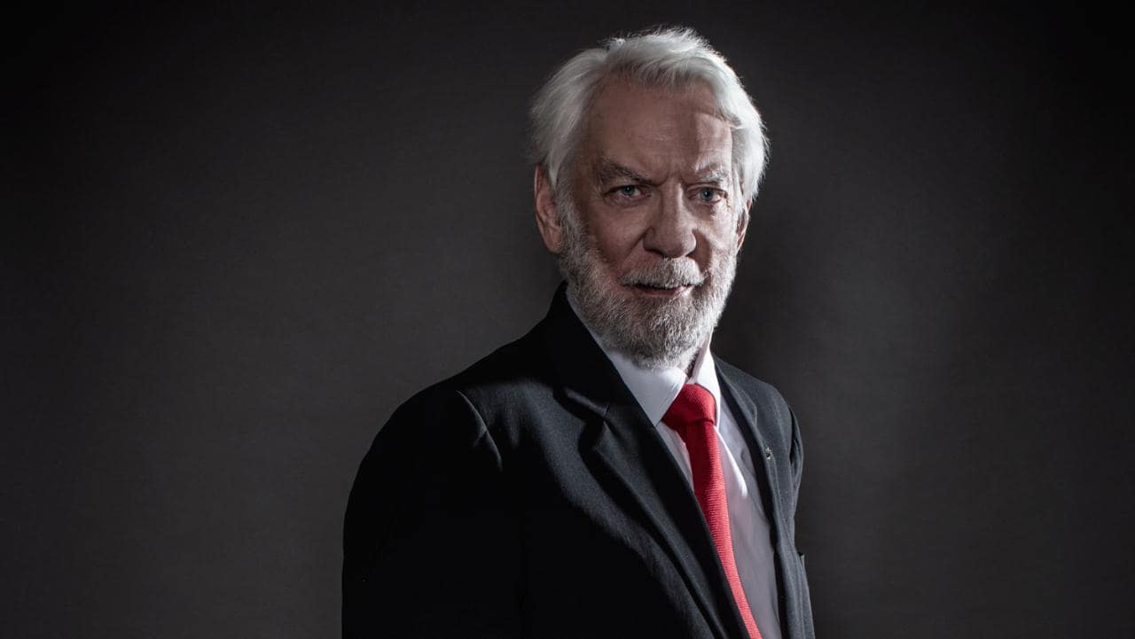 Alone – Donald Sutherland e Tyler Posey nel cast del thriller