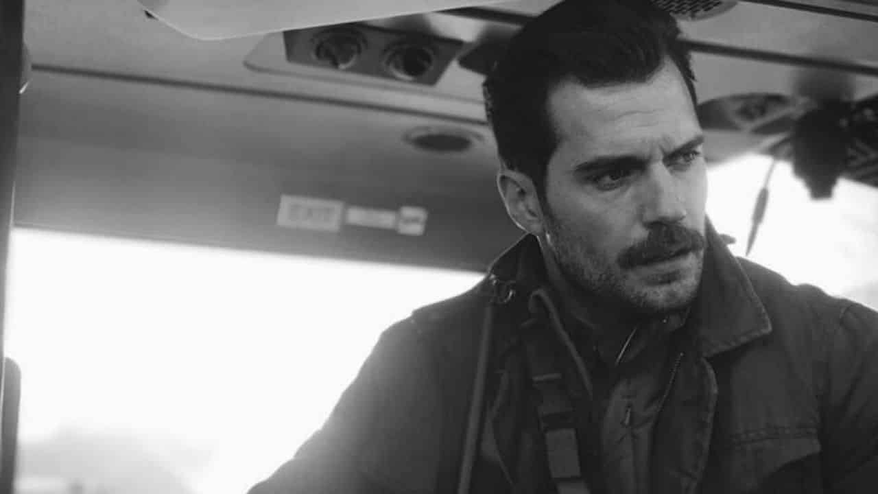 Henry Cavill a Parigi nella foto di Mission: Impossible – Fallout