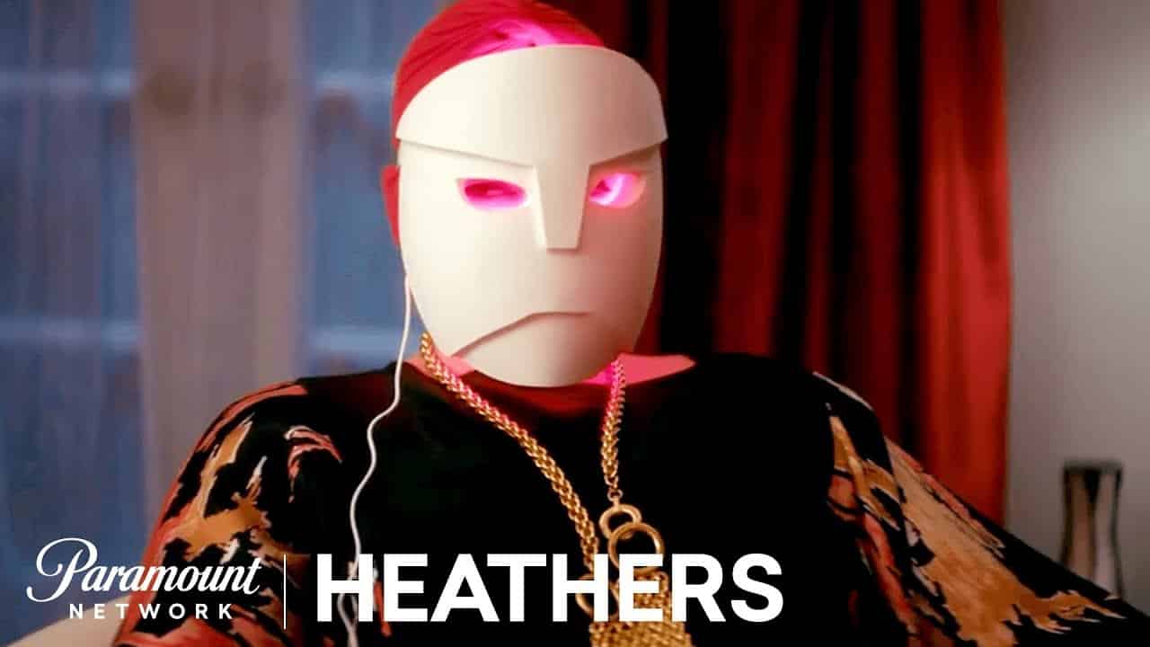 Heathers: ecco il trailer red band della serie tratta da Schegge di follia