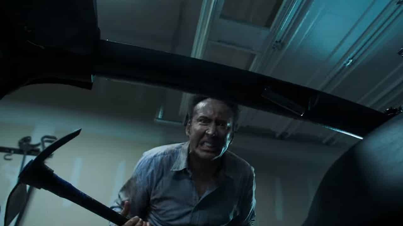 Mom and Dad: Nicolas Cage è scatenato nelle nuove foto dell’horror