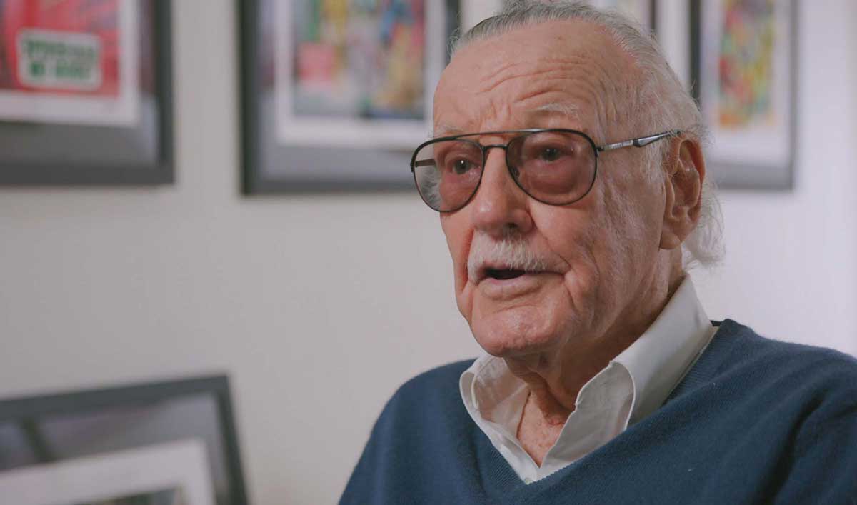 Stan Lee è stato accusato di molestie sessuali dalle sue infermiere