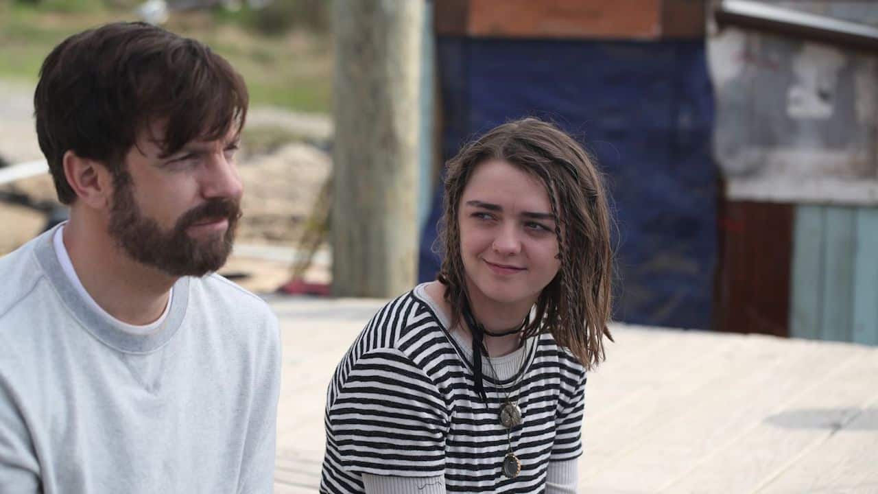 Il diario dell’amore: recensione del film con Jason Sudeikis e Maisie Williams