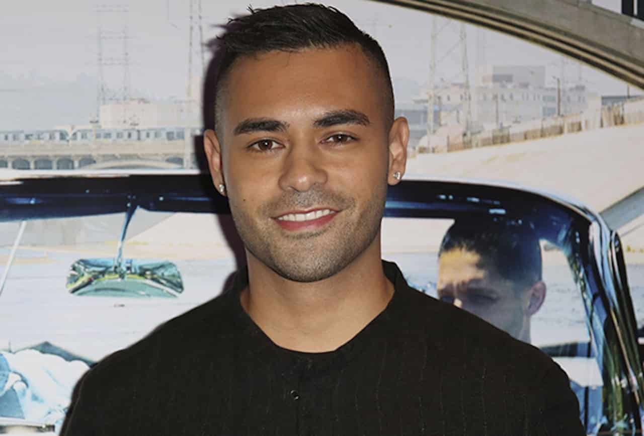 La notte del giudizio: Gabriel Chavarria e Jessica Garza nel cast della serie