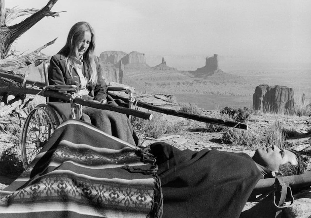 Delores Taylor: morta a 85 anni la scrittrice e star dei film di Billy Jack