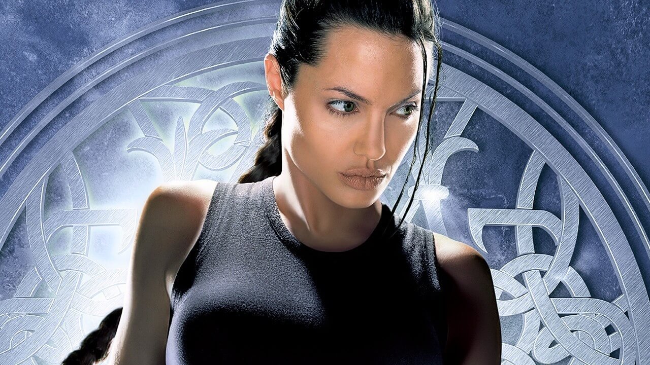 Tomb Raider: Simon West svela perché fu difficile scritturare Angelina Jolie