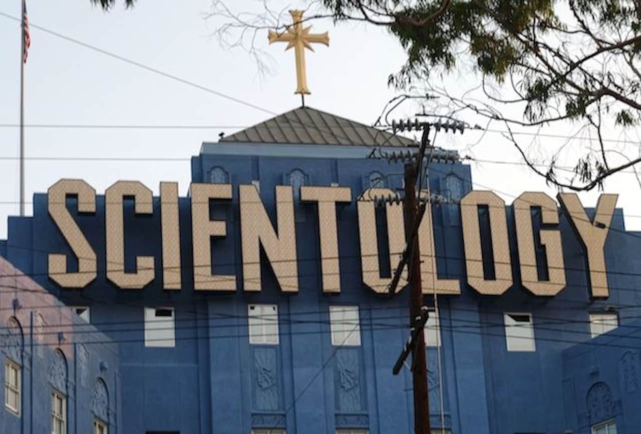 Scientology: la chiesa lancia un network televisivo su DirectTV