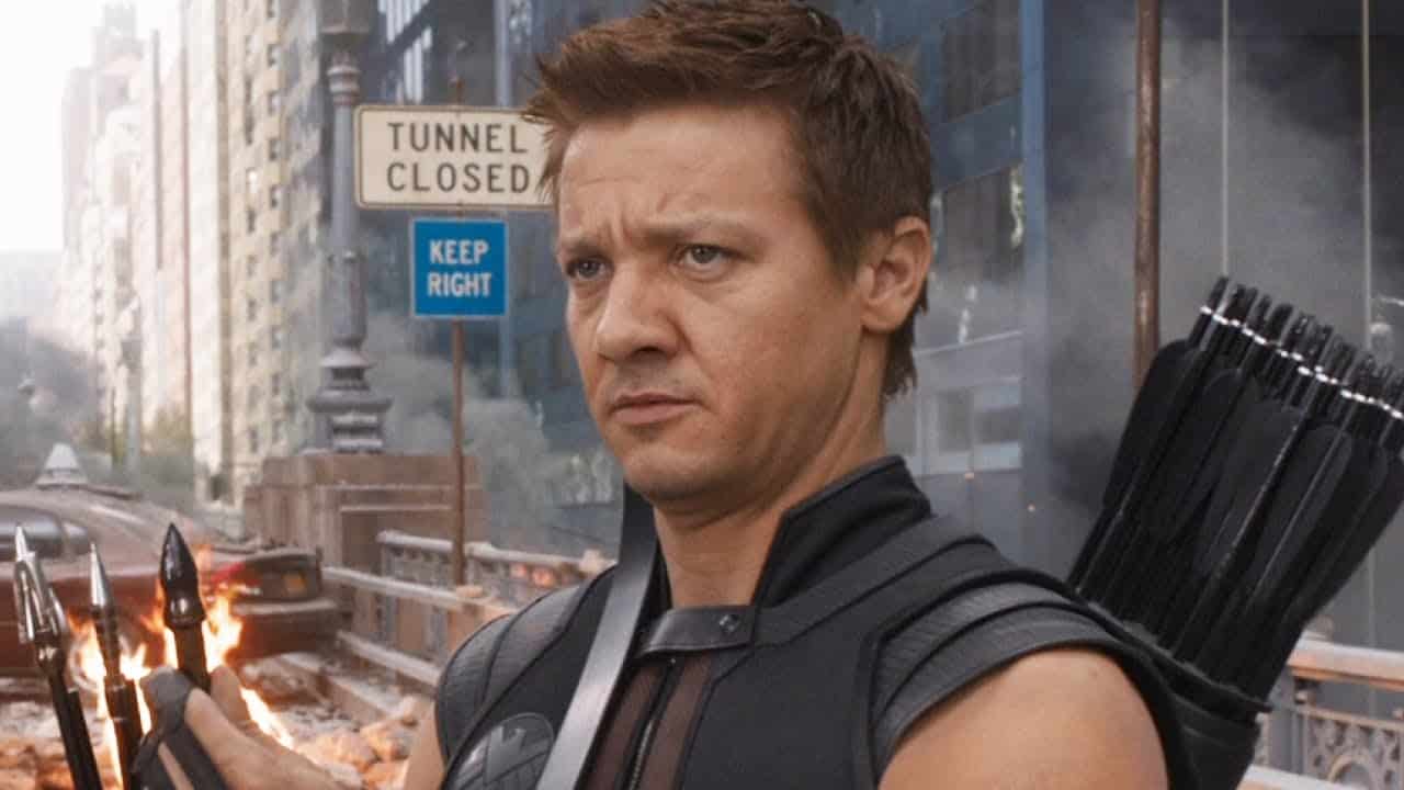 Jeremy Renner risponde a chi definisce Occhio di Falco noioso