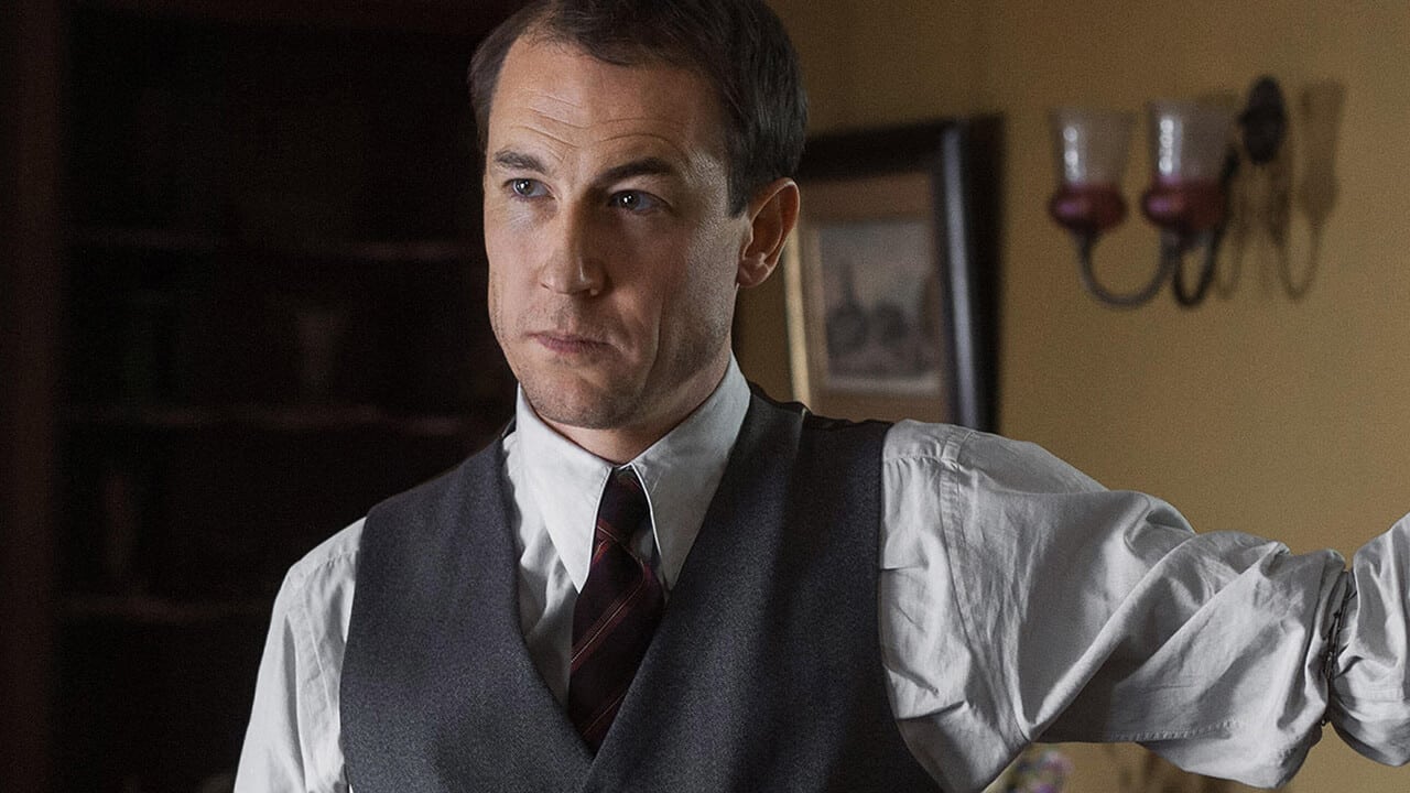 The Crown – Stagione 3:  Tobias Menzies sarà il Principe Filippo