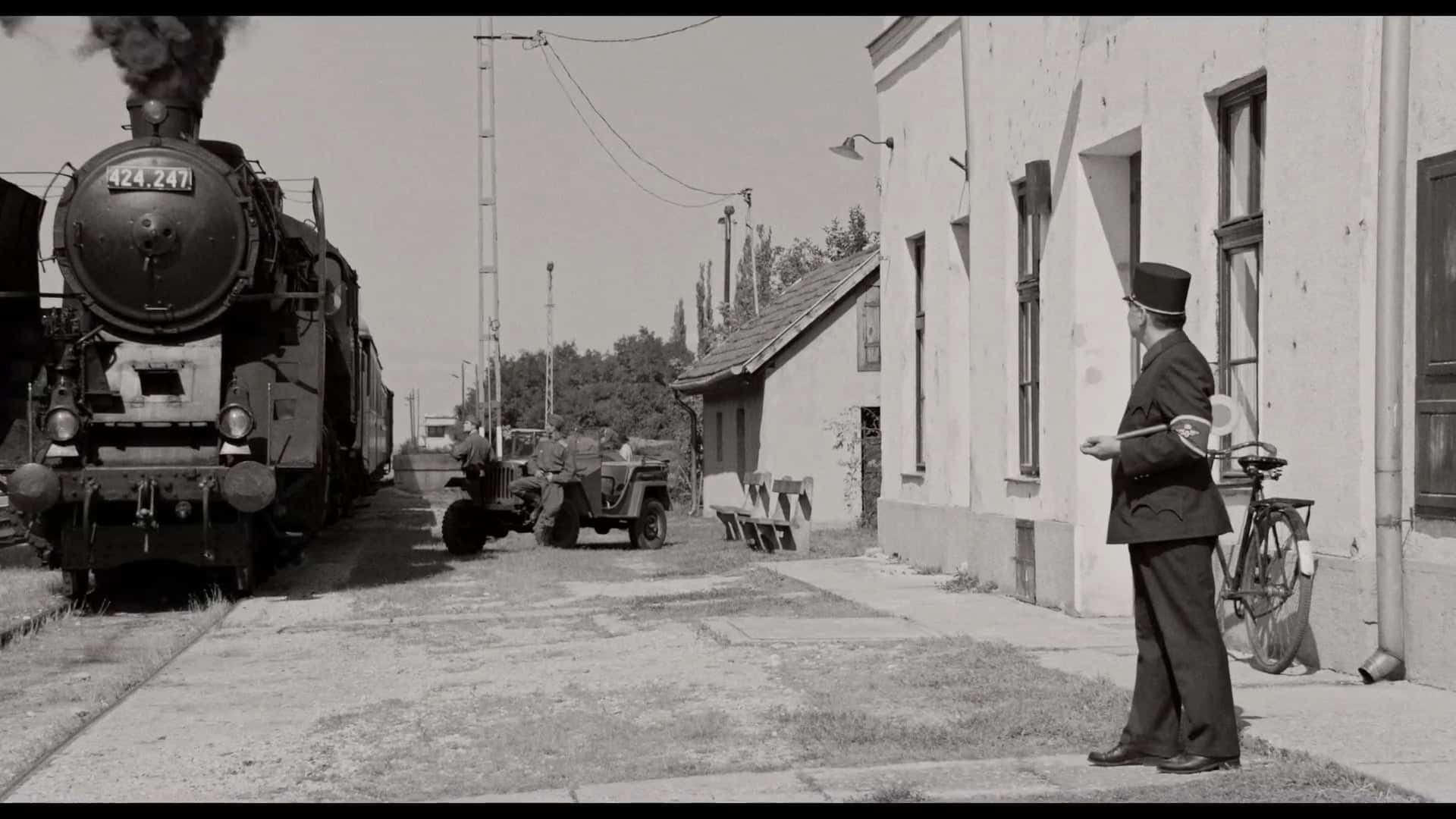 1945: trailer italiano del film ungherese di Ferenc Török