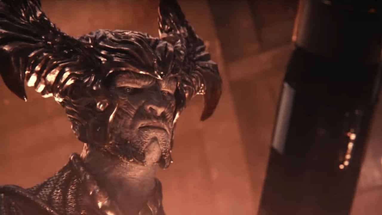 Justice League: le origini di Steppenwolf in una featurette