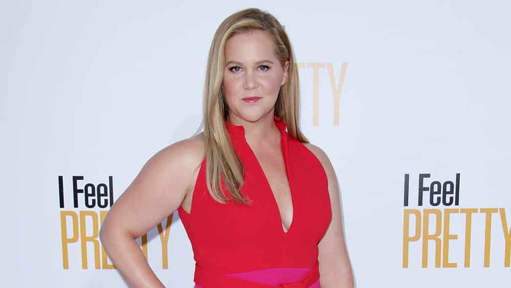 Amy Schumer è stata ricoverata per un’infezione ai reni