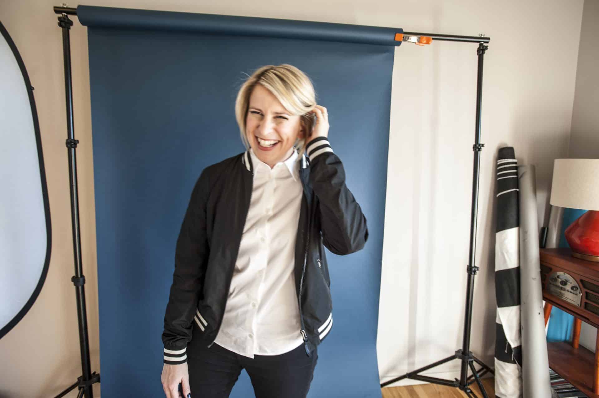 Dead to Me: Netflix ordina la dark comedy di Liz Feldman