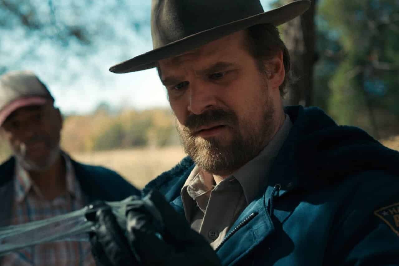 Stranger Things – Stagione 3: primo sguardo allo Sceriffo Hopper [FOTO]