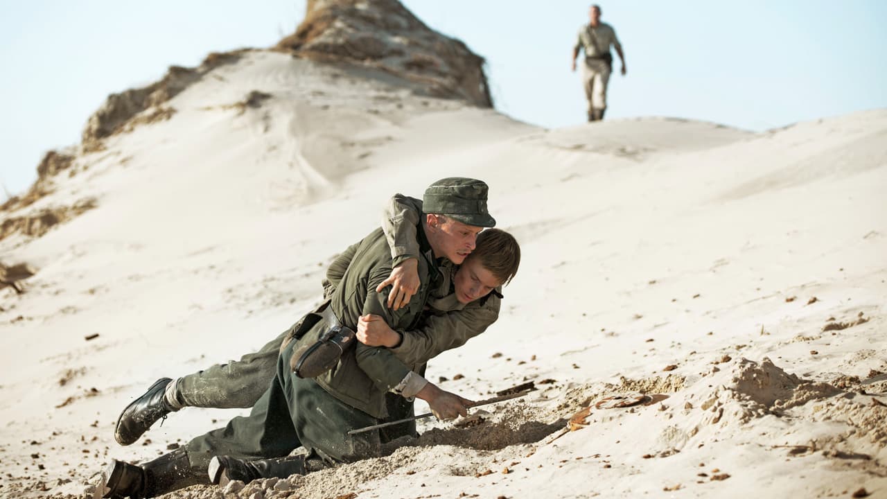 Land of Mine – Sotto la sabbia: la storia vera del film di Martin Zandvliet
