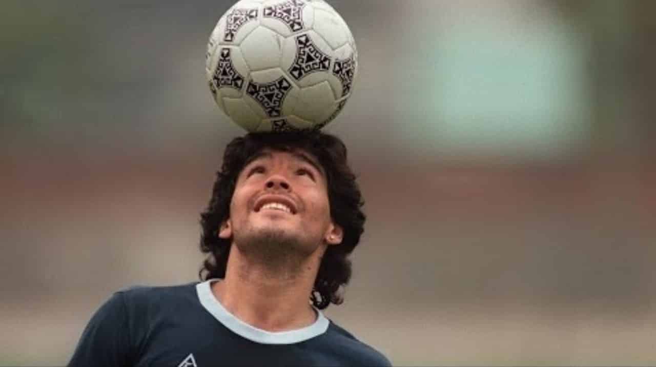 Diego Maradona, il documentario: la prima clip mostra l’affetto dei fan