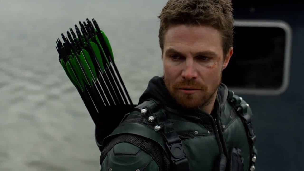 Arrow: Stephen Amell ritorna sul ring contro Christopher Daniels