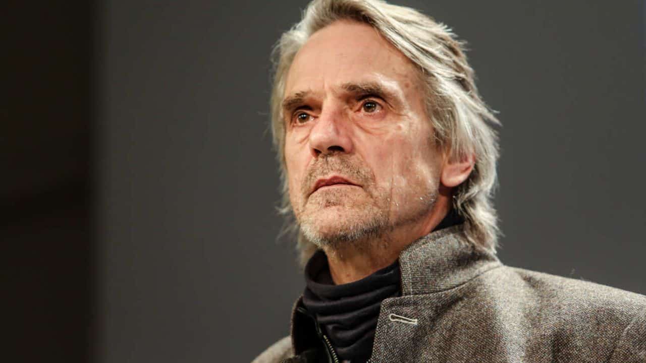 Watchmen: ecco quale personaggio interpreterà Jeremy Irons [RUMOR]