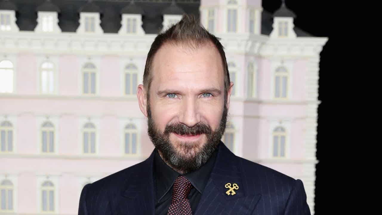 Kingsman: Ralph Fiennes e Harris Dickinson nel cast del prequel