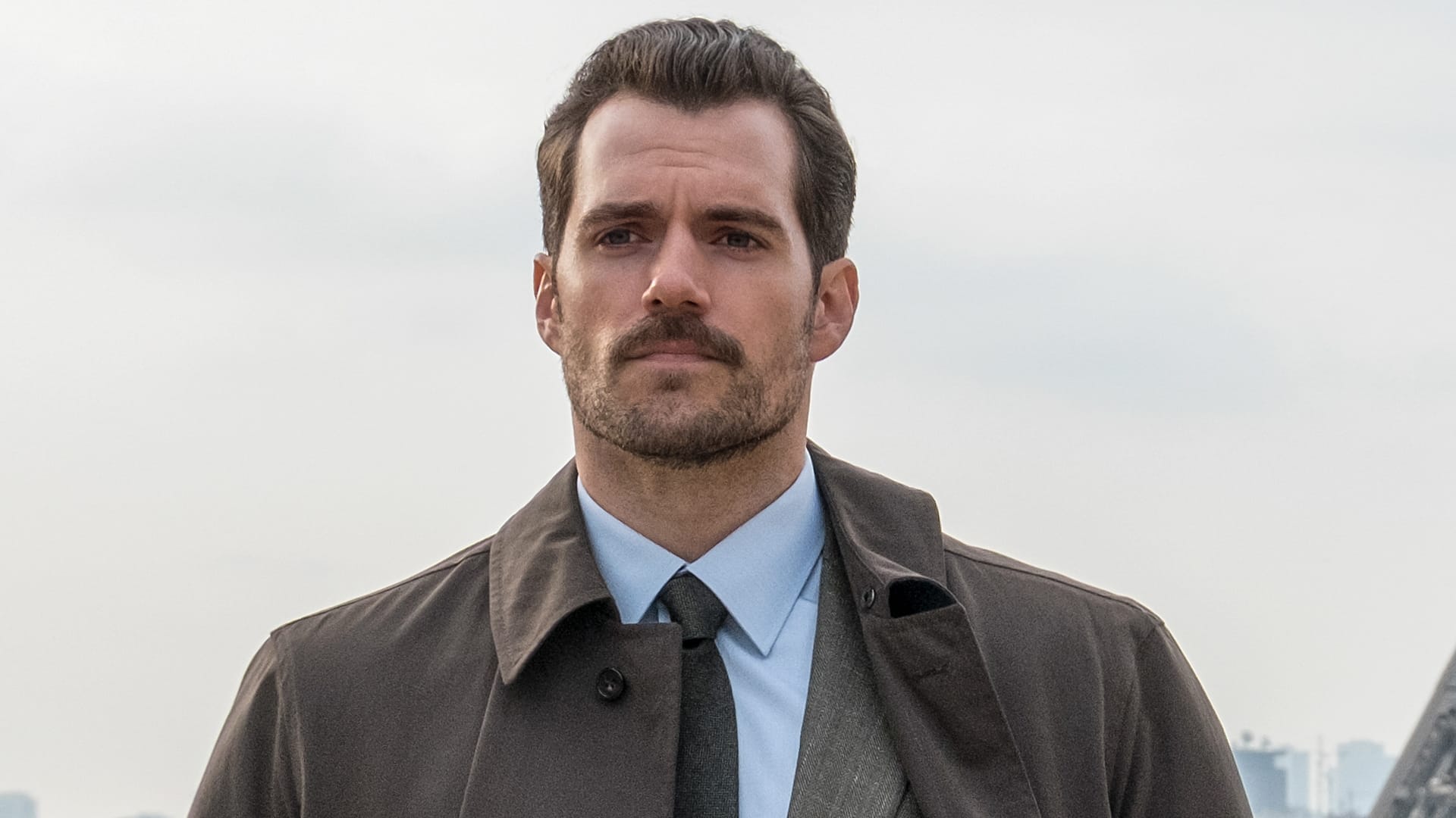 Henry Cavill pensa di essere pronto per interpretare James Bond!