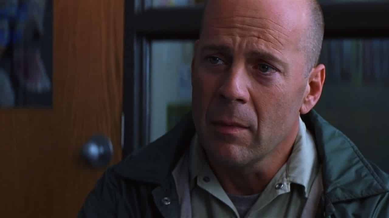 Glass: Bruce Willis Unbreakable