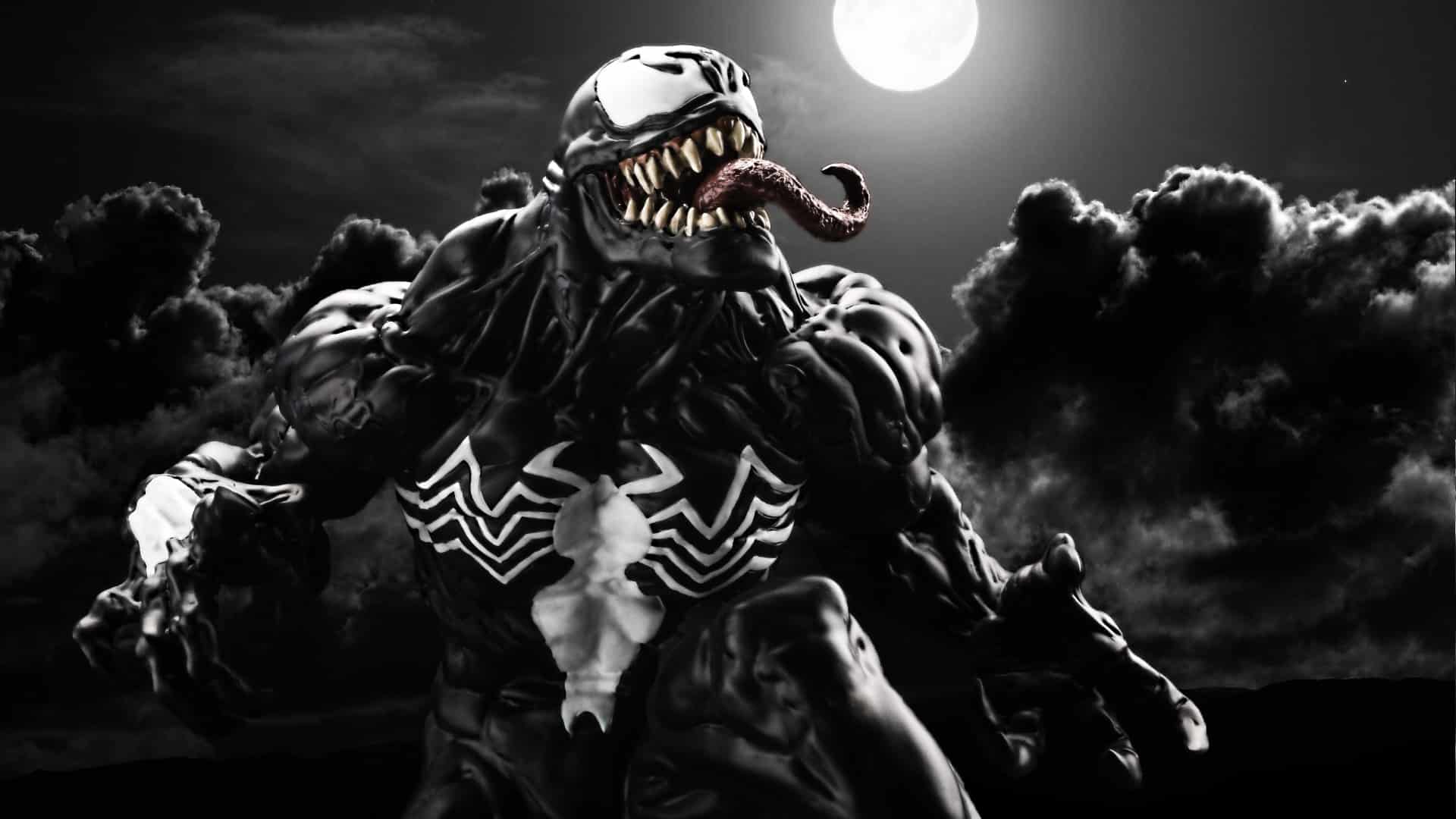 Venom: Ruben Fleischer spiega l’assenza del simbolo del ragno bianco sul petto