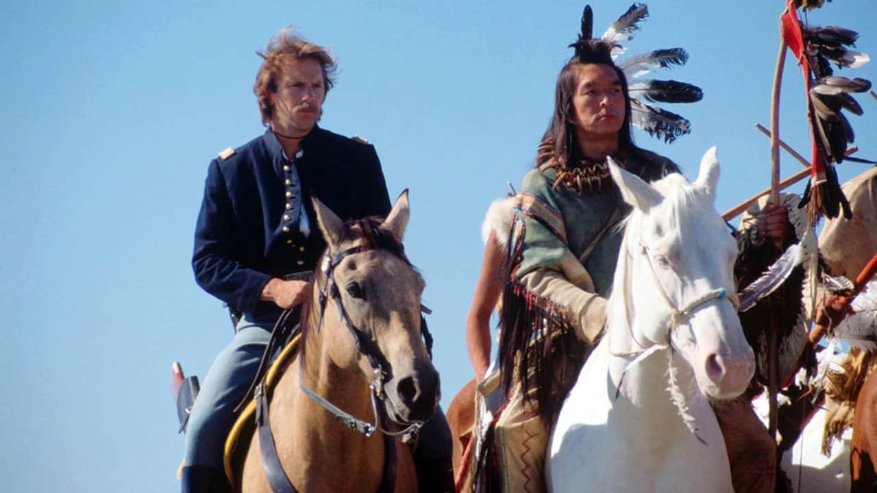 Balla coi Lupi: scena con indiani Sioux