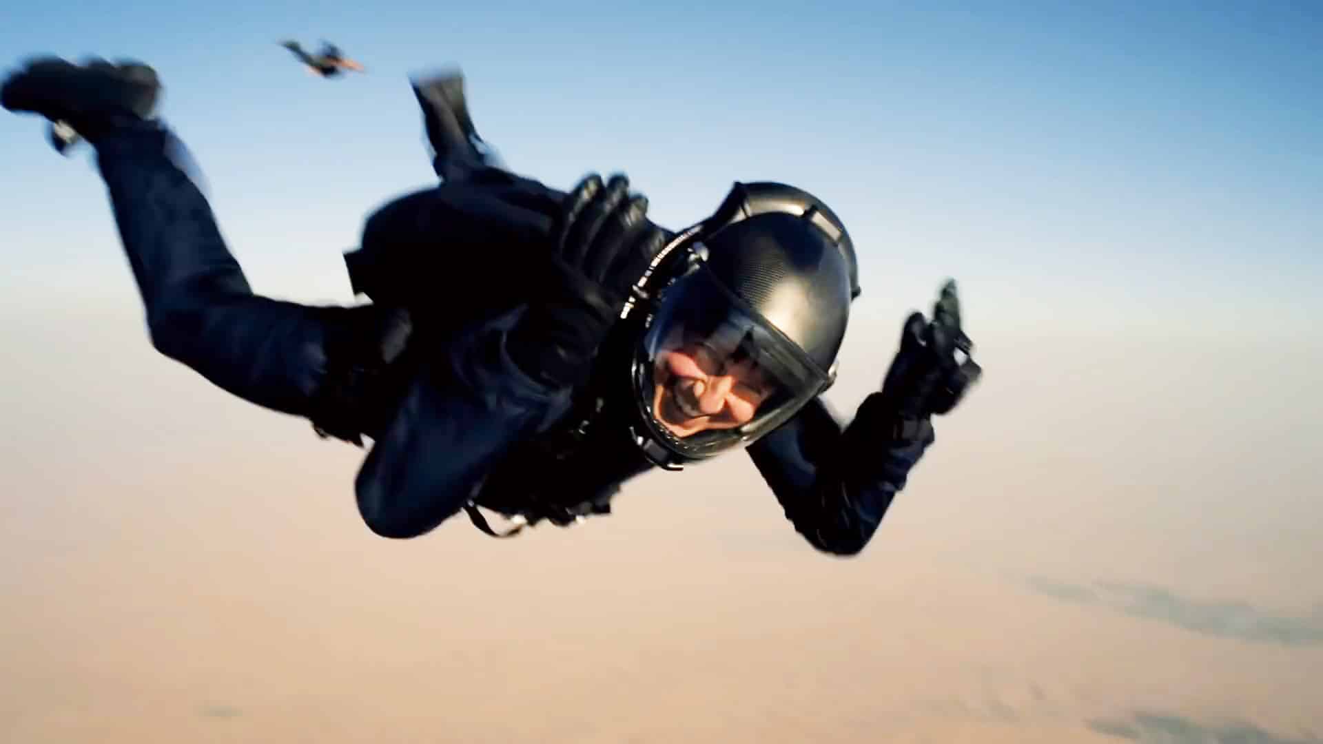 Tom Cruise su Mission Impossible: “Abbiamo pensato di portarlo nello spazio”