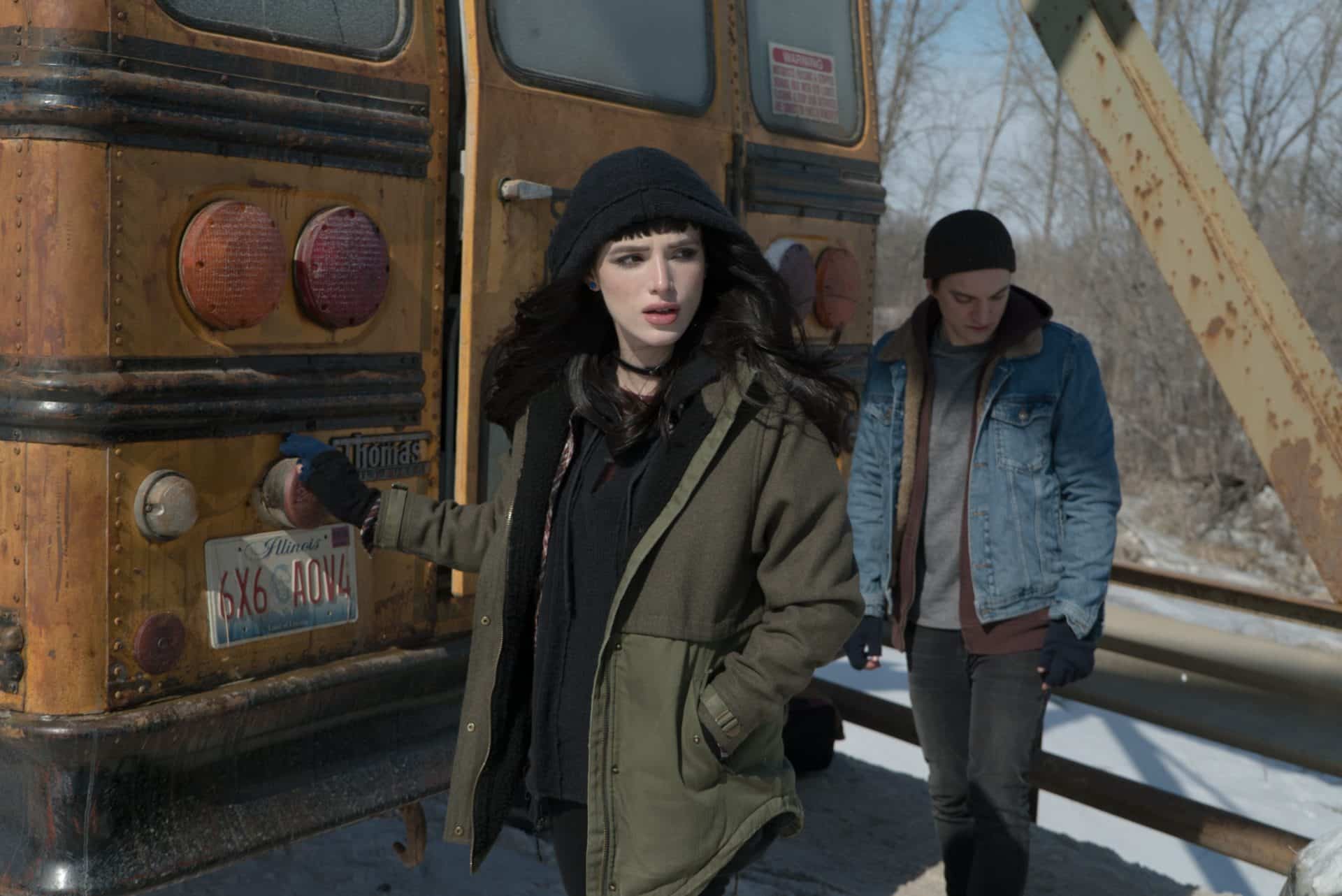 Sei ancora qui – I Still See You: poster e prime immagini del film