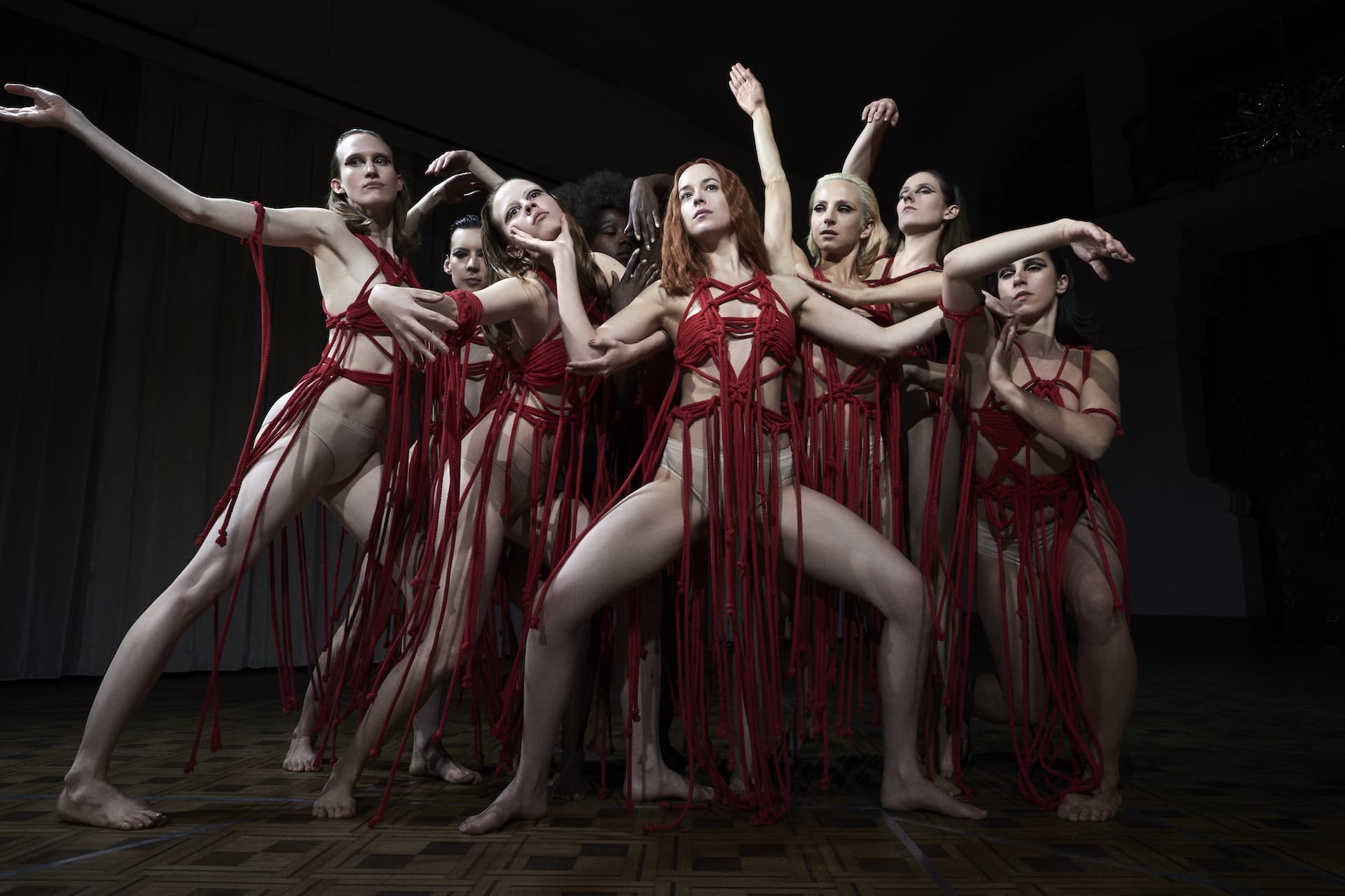 Suspiria: il remake di Luca Guadagnino fa il boom di incassi negli USA