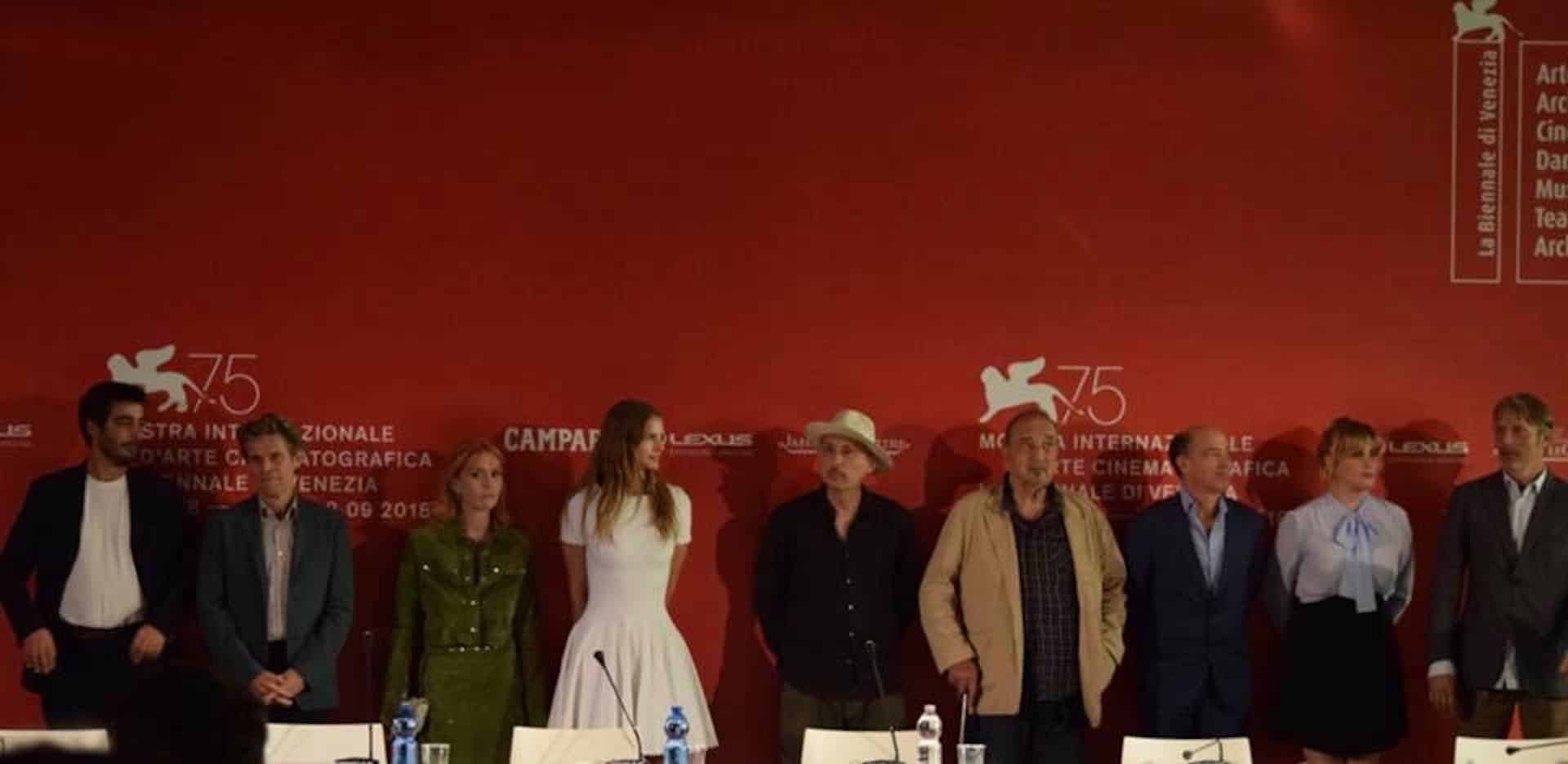 At Eternity’s Gate, il regista e Willem Dafoe a Venezia 75: “un viaggio verso la trascendenza”